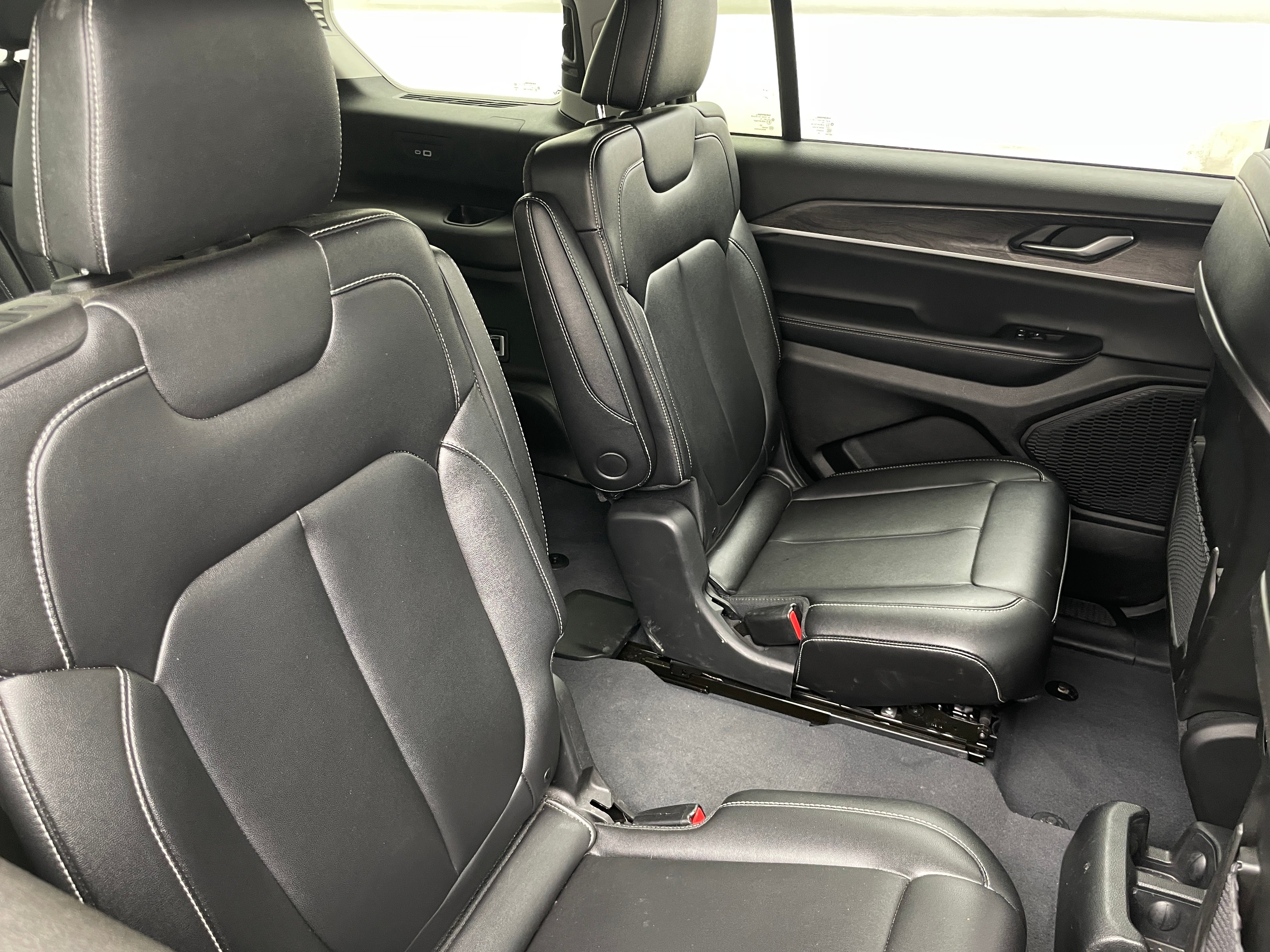 jeep grand cherokee l 2023 1C4RJKBG9P8796351 image jeep grand cherokee l 2023 1C4RJKBG9P8796351 image